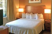 Extended Stay America Suites - Lancaster County Отели в г. Восток Донегал Тауншип
