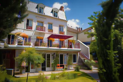르 자르뎅 데 트왈 Résidence Du Parc Jean Vauzelle 주변 호텔