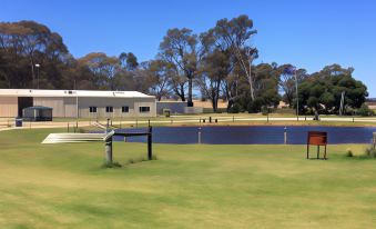 Coonawarra Bush Holiday Park