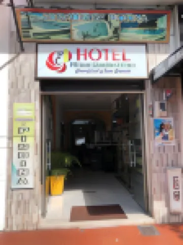Hotel Plaza Confort Inn のホテル