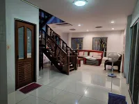 Loy Manee House Hotel a Ayutthaya