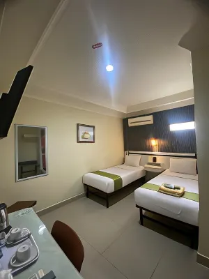Hotel Dubest Hotel di Tembilahan Kota