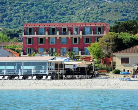 利貝拉塔酒店及水療中心 利勒魯斯酒店