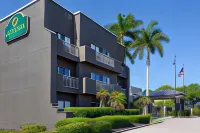 La Quinta Inn & Suites by Wyndham Ft. Myers-Sanibel Gateway Hotel di Sanibel