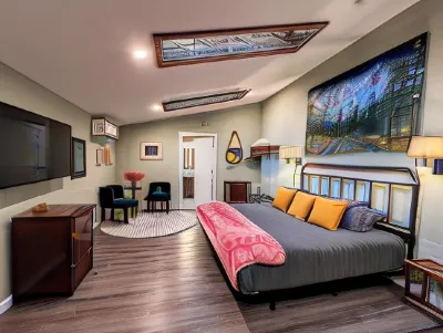 Sea Glass Inn Hotels in Gearhart