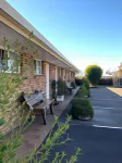 Golden Grain Motor Inn Hotels in Hillvue