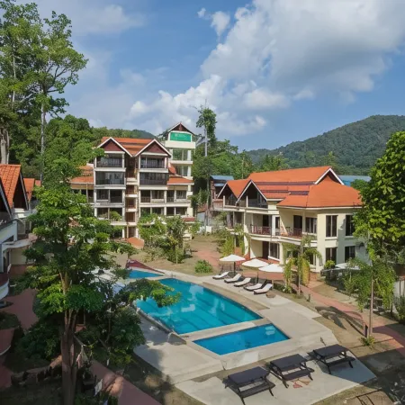 Anjungan Beach Resort