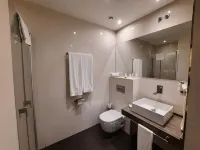 HelloSky Air Rooms Madrid Hotel di Paracuellos de Jarama