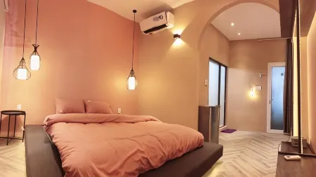 Nha Yen’s 1 Bedroom Hotel Homestay Hostel Can Tho Отели рядом с достопримечательностью «Cai Rang Floating Market»