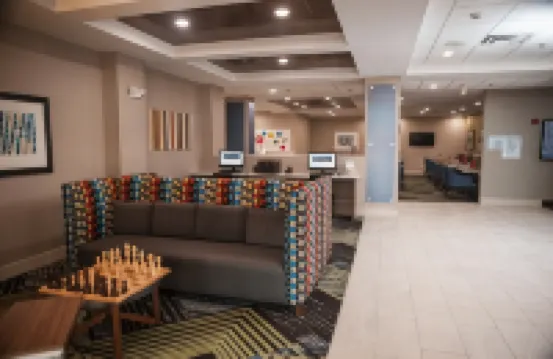 Holiday Inn Express & Suites Norfolk by IHG