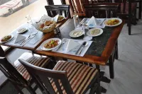 Kaoud Sporting Hotel Các khách sạn ở Alexandria