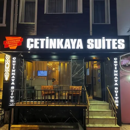 Taksim Cetinkaya Suite Отели рядом с достопримечательностью «Университет Bilgi»