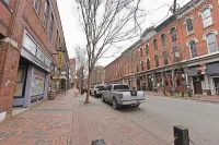 The Lofts at 107