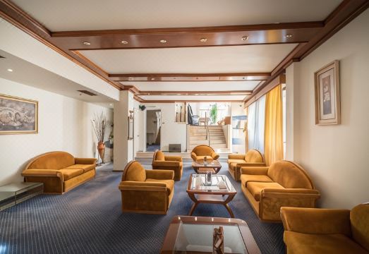 다이아나 호텔 자킨토스