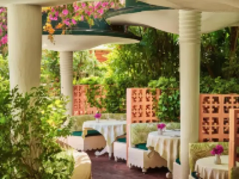 The Beverly Hills Hotel - Dorchester Collection Hotels near Beverly Hills