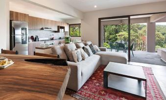 Hermosa Villa Vista Al Lago