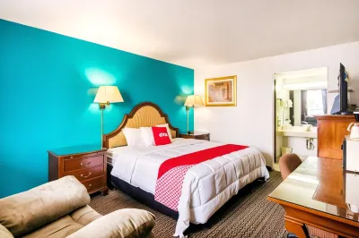 OYO Hotel Hutchinson West 4th Ave