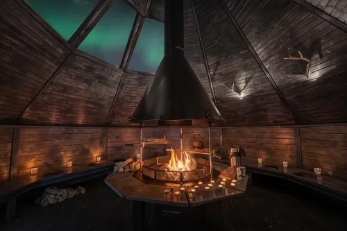 Kuukkeli Hirvas Suite - 4-Star