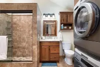 Ideal Location between Bozeman and Big Sky, MT