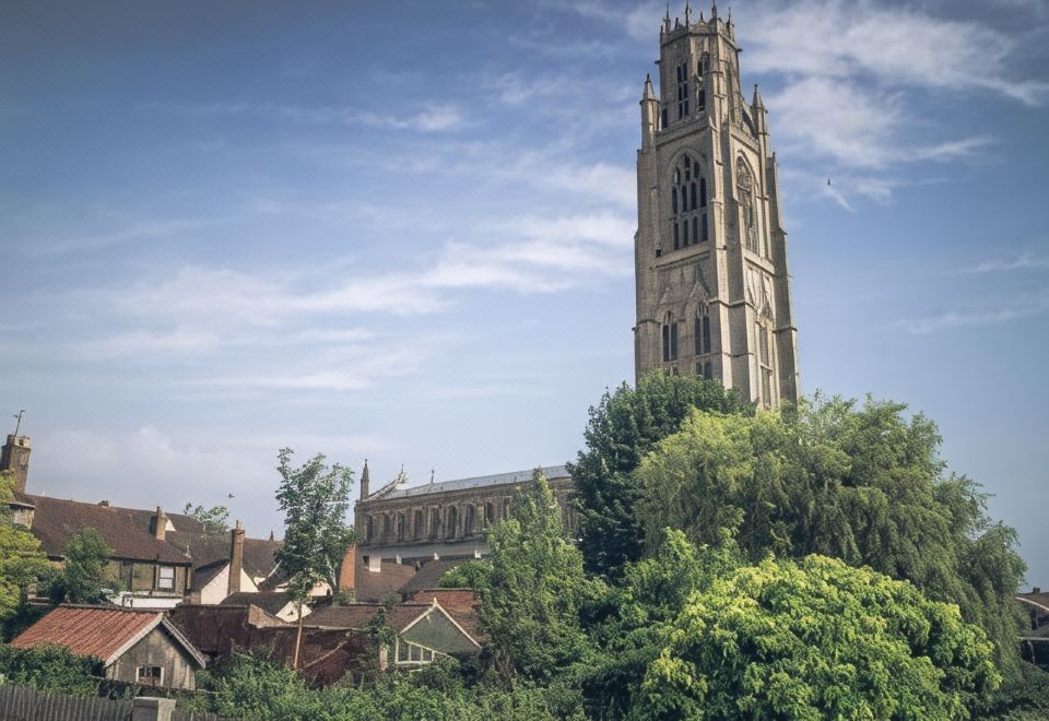 3. 트웬티 호텔 &..