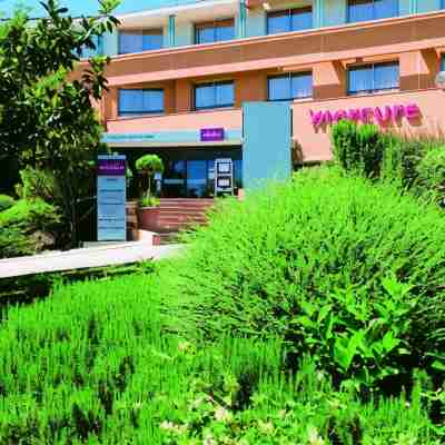 Hotel Mercure Toulouse Aéroport Golf de Seilh Hotel Exterior