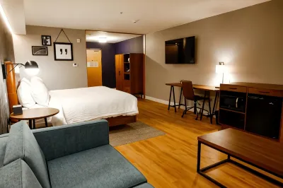 Four Points by Sheraton Austin Airport Các khách sạn ở Austin