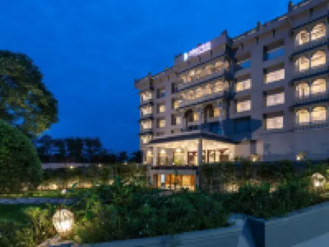 Clarks Inn Suites Raipur Hotels in Raipur
