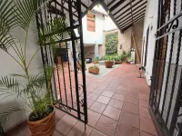 โรงแรม คาซา เบรสเซ