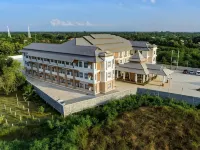 S-Tawan Hotel & Convention Отели в г. 