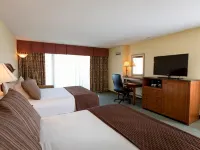 Red Lion Hotel Yakima Center Hotels near Fred Meyer
