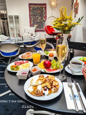 薩克斯復古設計酒店