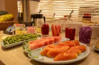 Click Hotel Mundra - Desayuno