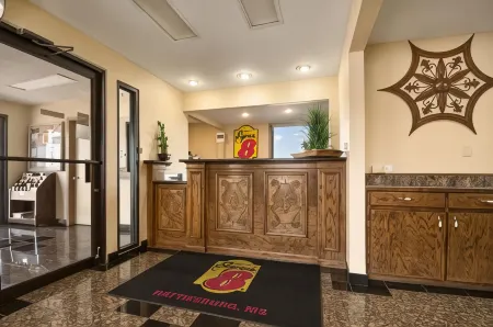 Super 8 by Wyndham Hattiesburg North/University Area Отели в г. Петал