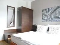 ستيبس إهر بروهاوس أوند هوتل Hotels near محطة مترو سورث بي إف