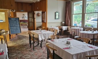 Karamea Village Hotel