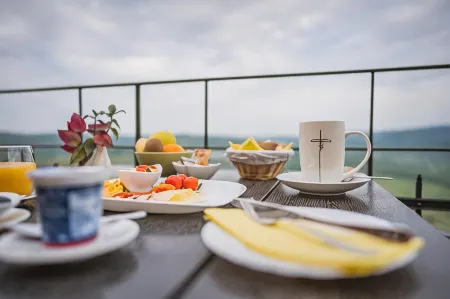 Villa Borgo B&B Отели в г. Крушвари