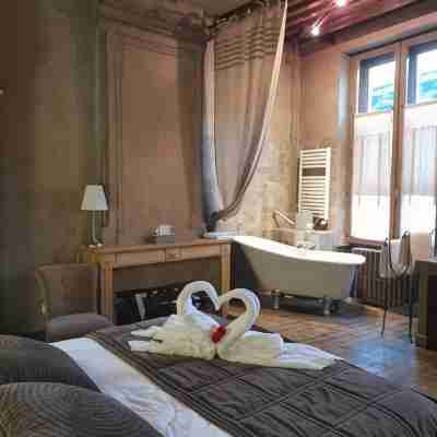Hôtel de la Tour Rooms