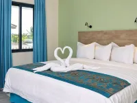 Maxwell Del Mar Hotel Hotels near Dover Beach