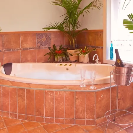 Lakeside Cottage Luxury B&B