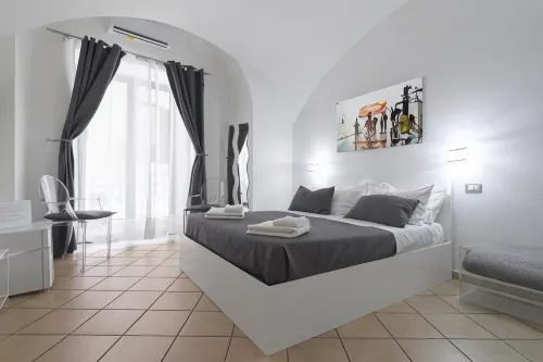 Maison du la Rua - Bed and Breakfasts