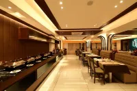 Hotel M Pro Palace Mysore - 12 Minutes to Mysore Palace