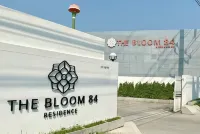 The Bloom 84 Residence Hotels in Sam Phran