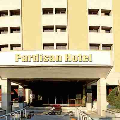 Pardisan Hotel Hotel Exterior
