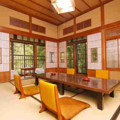 山荘 なぎさ Rooms