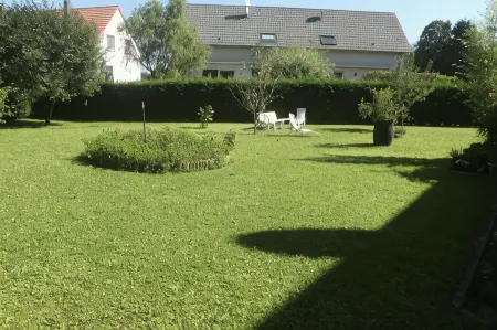 The Originals City, Hôtel Mulhouse Est Отели рядом с достопримечательностью «Camping Le Safary»