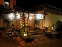 Small Lakeside Inn Kaigasou Hotels near Bentenjima Station