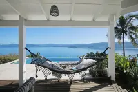 KOKO Savusavu, Fiji Honeymoon Villa Amazing 270° Panoramic View Infinity Pool