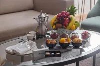 타이바 아라크 스위트 일곱 모스크 주변 호텔