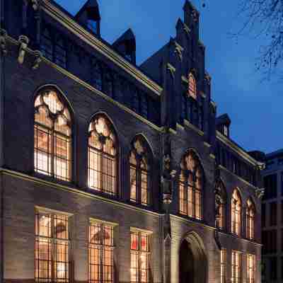 THE QVEST hideaway Hotel Exterior