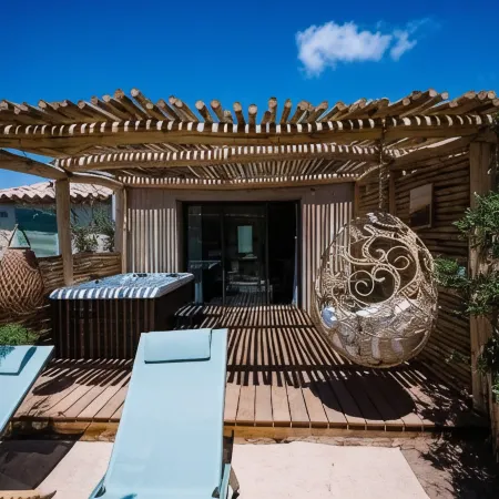 Le Hameau des Pesquiers Ecolodge & Spa, Curio Collection by Hilton